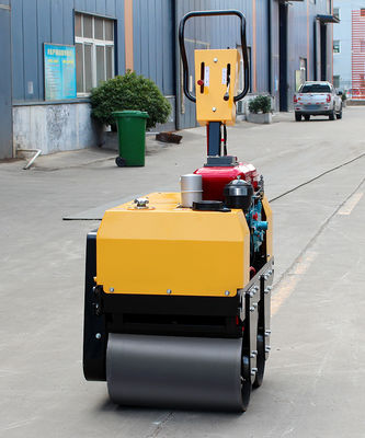 600mm πλάτος συμπίεσης Walk Behind Tandem Road Roller Για την απαίτηση σας