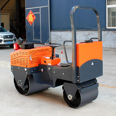 Μεγάλη ισχύς 8HP 1Tn Ride-on Mini Vibratory Roller για κατασκευή μικρών οδών
