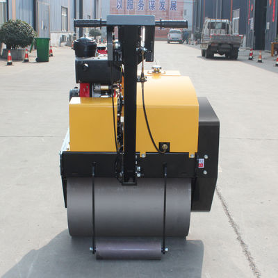110 kw Mini Track Roller 0,6 τόνων έως 8 τόνων Vibratory Road Roller για off-road τετρακίνητα πατίνια